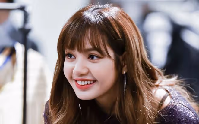 Lisa參演《白蓮花度假村》,美劇首秀,或將開啟新戲路