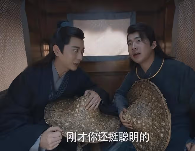 38歲辛芷蕾對比33歲李沁,老天賞飯吃與科班演技,差距一目了然