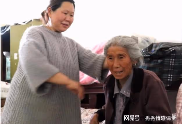 幫兒媳帶娃3年倒貼5萬,看到兒媳的五一出行計劃,所有委屈都散了