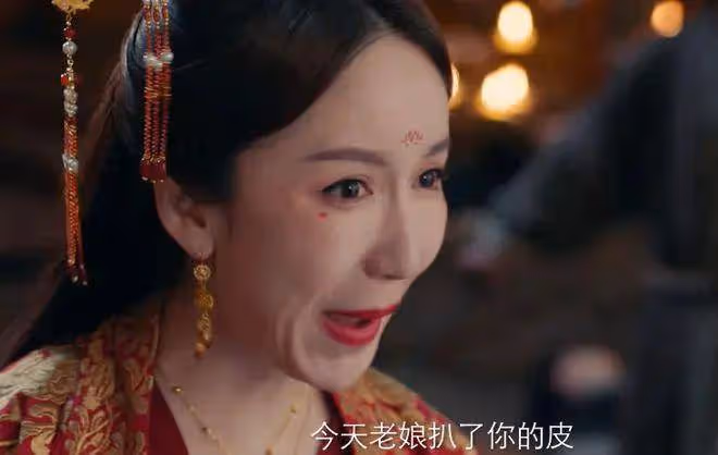 婁藝瀟和藍心妍兩版《新龍門客棧》都淪為瞎露肉擦邊爛片