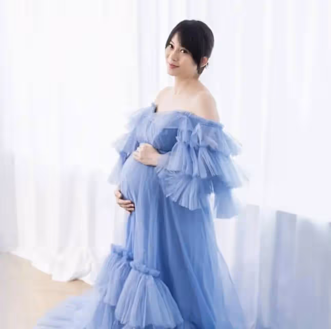 恭喜!40歲香港知名女星三胎生子!因患糖尿病堅持順產,宣布封肚不再生