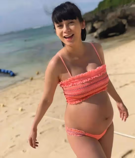 恭喜!40歲香港知名女星三胎生子!因患糖尿病堅持順產,宣布封肚不再生