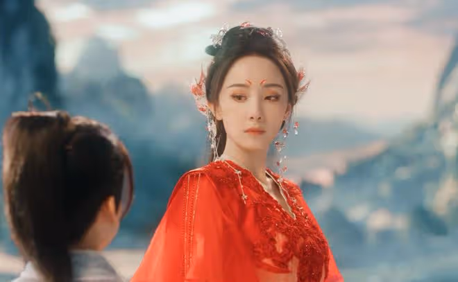 狐妖小紅娘:東方月初靈血有多牛?難怪金人鳳覬覦,得之可成火神