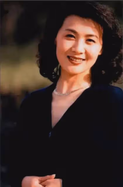 原來她早已去世!剛拿到影后就被查出癌症,留下才2歲的兒子