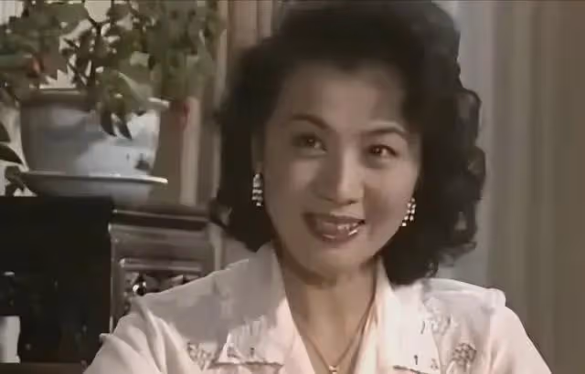 原來她早已去世!剛拿到影后就被查出癌症,留下才2歲的兒子