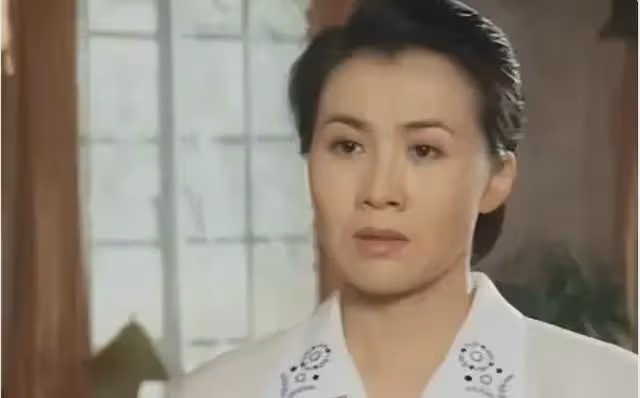 原來她早已去世!剛拿到影后就被查出癌症,留下才2歲的兒子