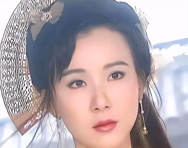 她是「武俠第一美人」因美爆紅卻成富豪「玩物」,50多歲無人敢娶