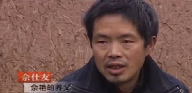 2005年四川8歲白血病女孩不願拖累養父,悄悄寫下:自願放棄治療