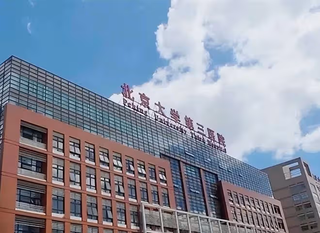 2017年,天津90後母親懷上三胞胎,孩子出生後全家心情卻五味雜陳