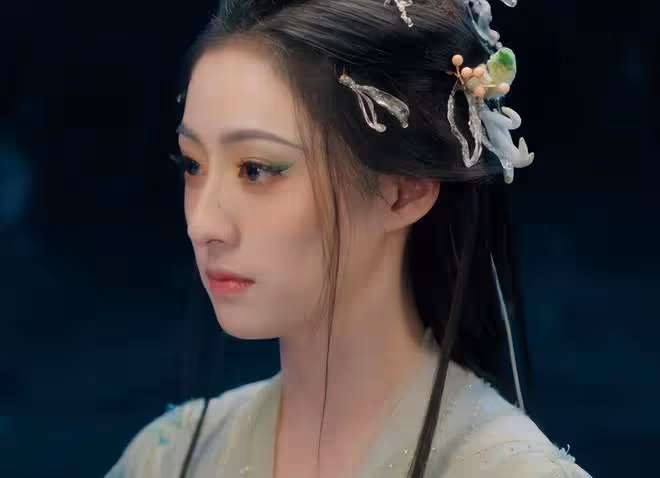 《狐妖小紅娘》才播4集，拿下全網熱度第一，楊冪這回淘到寶了