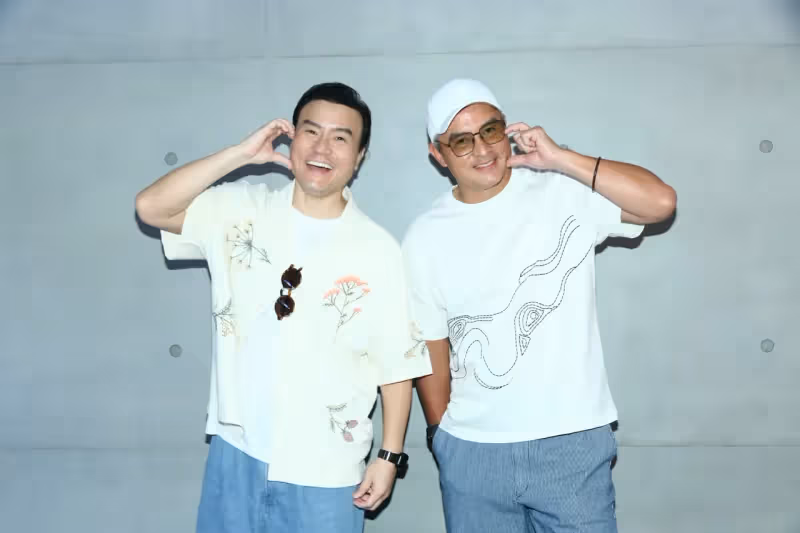 李銘順、李銘忠將全台騎透透　考台灣機車駕照吃力但過關