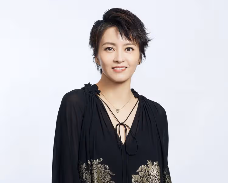 短髮女神梁詠琪回來了 台北限定場許私願「要看到歌迷每一張臉」