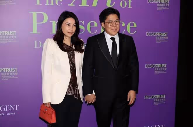 霍啟仁女友生活照曝光,朱玲玲見過準兒媳,相戀6年感情穩定
