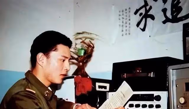 2015年離開央視,選擇回鄉創業,8年過去,如今他怎麼樣了?
