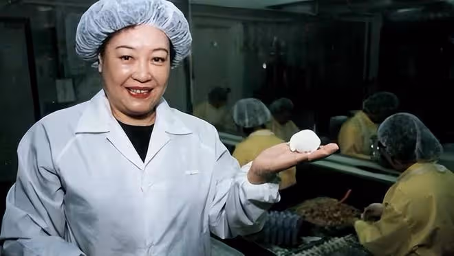 回顧山東女人嫁泰國富豪成單親媽媽，經商後50億身家，拒日本品牌