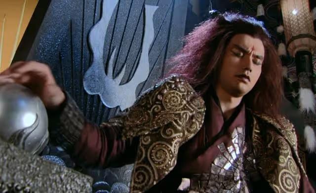 同一張臉,演完《仙劍3》43歲演《月紅篇》,顏值跟15年前沒差別