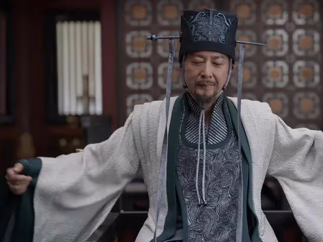 《慶餘年2》:最牛辯論會頒獎開始,范閒發現第一名是林若甫