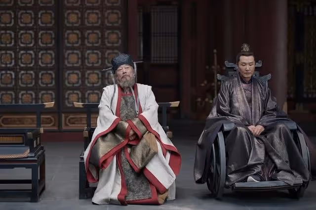 《慶餘年》結局:殺母仇人猛然露出獠牙,范閒發現秦業最陰險