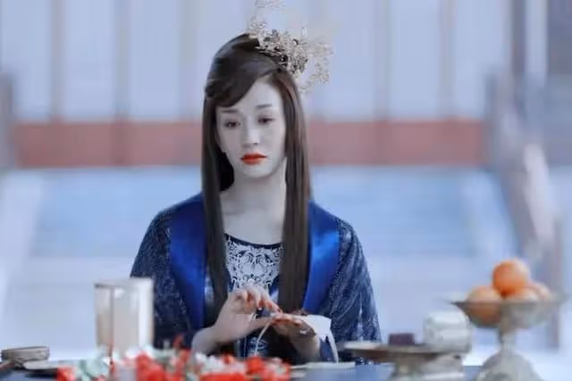 《慶餘年2》:葉輕眉被剁成肉泥,慶帝發現妹妹玷污了她
