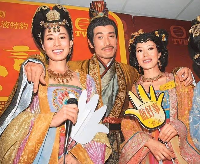 林峯讓TVB女星看老公激情戲！即忍不住大喊：直接跪玻璃