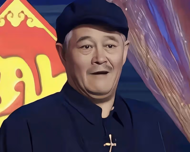 球球兒子已18斤！側臉超像姥爺趙本山，與舅舅睡一起慘被呼嚕吵醒