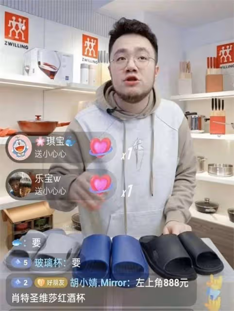 宋丹丹捧兒子沒成功,陳紅也沒把兒子帶火,只有她沒捧兒子,兒子成了影帝