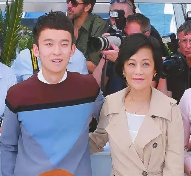宋丹丹捧兒子沒成功,陳紅也沒把兒子帶火,只有她沒捧兒子,兒子成了影帝