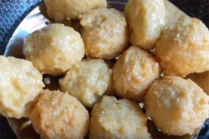 豆腐新吃法,不用一滴水,加2個西紅柿,簡單一做,賽過大魚大肉
