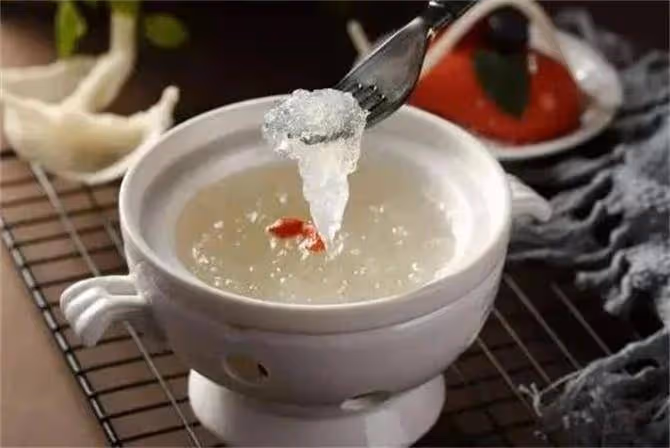 如何正確的燉燕窩?零失敗燉燕窩教程,手把手教你燉出漂亮的燕窩