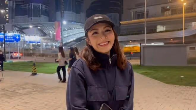 TVB女星與男友分手後專注工作治療情傷,面容憔悴驚現大小眼