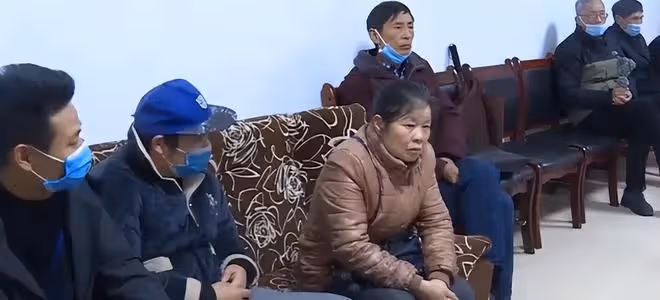 17年湖南小伙車禍救妻致殘,妻子卻捲走126萬賠款,狠心提出離婚