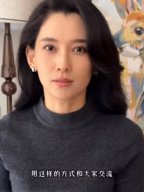 森林北跳舞視頻公開:舞姿不輸迪麗熱巴,波浪大卷髮很迷人