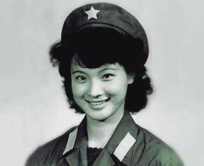 「萬聖公主」張青：當紅之時下海經商，成為身價過億的霸道女總裁
