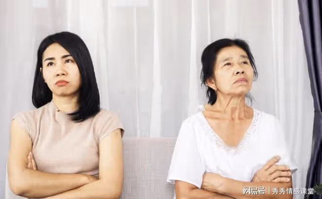 得知我生了個女兒,婆婆轉身回了鄉下,18年後985的女兒拒絕見她