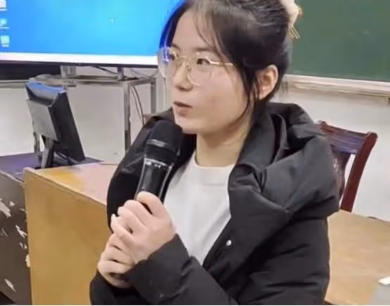 回顧:湖南鍾芳蓉高考676分,卻選擇最冷門的考古專業,結果如何