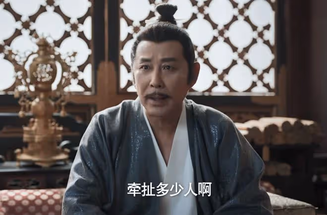《慶餘年2》直到為了慶帝擋劍,范閒還不知,這個舉動害死陳萍萍