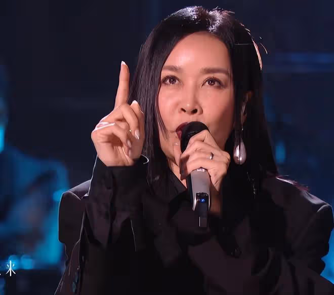 《歌手》襲榜賽，8位歌手的尷尬，揭開了娛樂圈的三大現實面