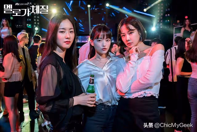 她27歲演高中生拿影后，年齡在演技面前不值一提！