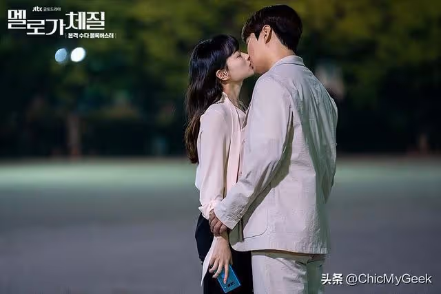 她27歲演高中生拿影后，年齡在演技面前不值一提！