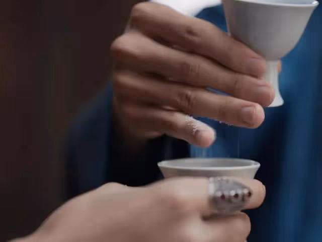 《慶餘年2》直到二皇子中毒嚇癱，范閒發現他還真有點可憐可愛