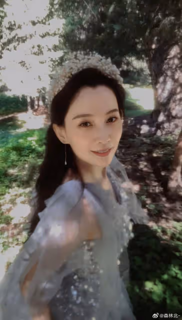 跟章子怡離婚2個月再戀愛：汪峰憑什麼征服美女？女友交出答案