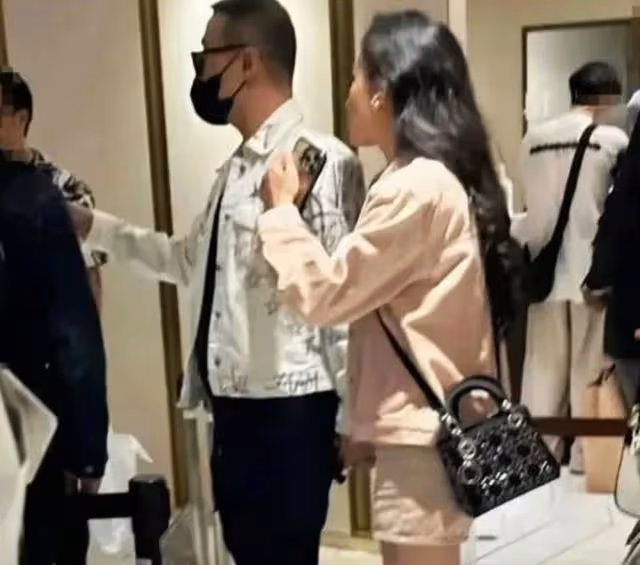 跟章子怡離婚2個月再戀愛：汪峰憑什麼征服美女？女友交出答案