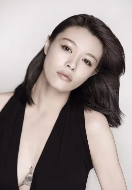 跟章子怡離婚2個月再戀愛：汪峰憑什麼征服美女？女友交出答案