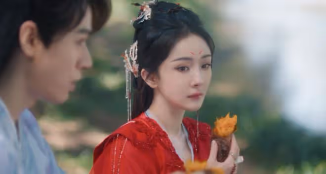 《狐妖小紅娘》:37歲楊冪吃紅薯,戳穿了多少「戲混子」的體面
