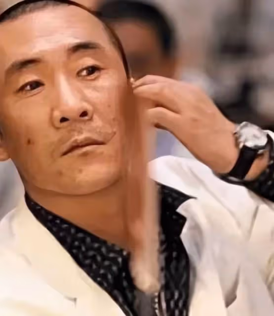 深扒章子怡的原生家庭,才知道她嫁給汪峰,是為了離開哥哥的糾纏