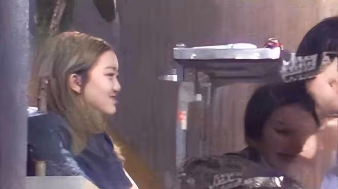 18歲李嫣拍成人禮大片!兔唇明顯、眼神狠毒,一點都不像王菲!