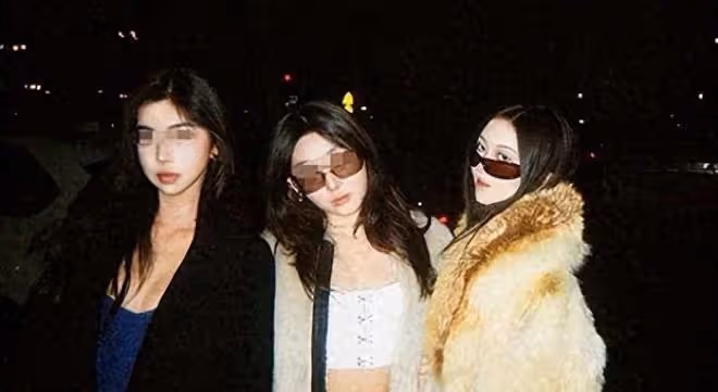 18歲李嫣拍成人禮大片!兔唇明顯、眼神狠毒,一點都不像王菲!
