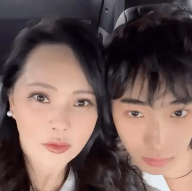 伊能靜兒子放棄美國生活,接妹妹小米粒出國留學,秦昊表示歡迎並送1000萬