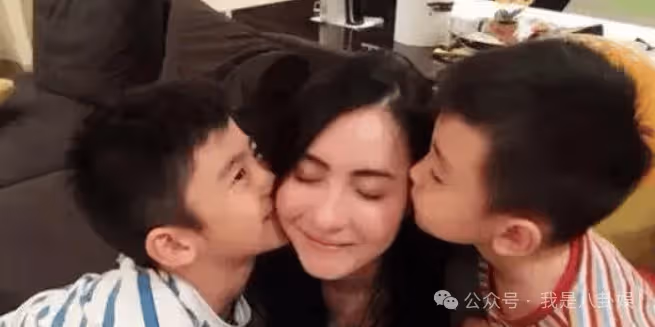 港媒曝陳冠希是張柏芝三胎生父,謝霆鋒父子震怒,張柏芝卻一言不語?