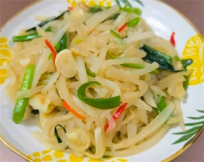 飯店炒白蘿蔔絲為啥那麼好吃?有兩點很重要,大廚來教會你,美味